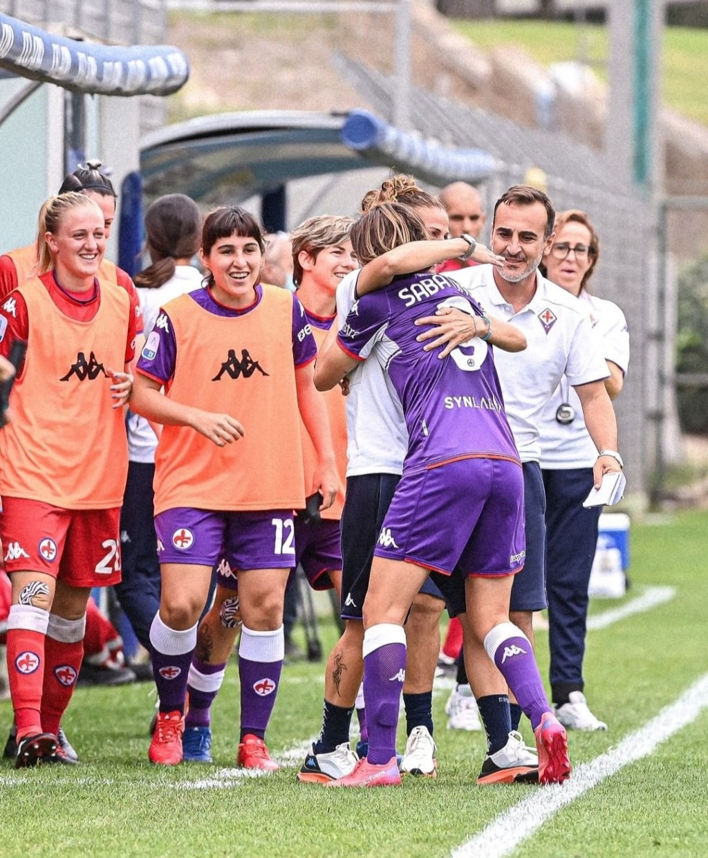 Serie A femminile quarta giornata: Si stringe il cerchio in vetta, solo Juve e Sassuolo a pieni punti. La Fiorentina ne fa sei alla Lazio, posticipate Inter-Roma e Sampdoria-Pomigliano
