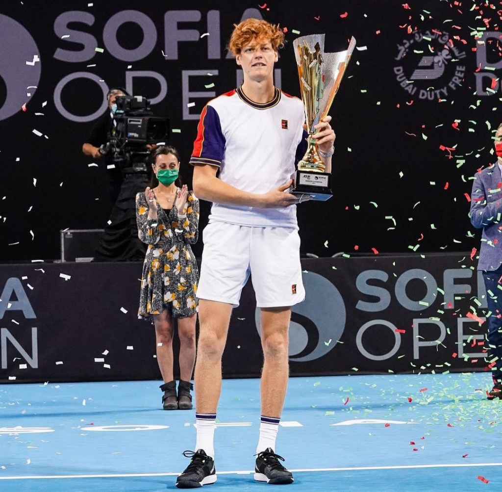 Tennis, a Sofia (ri)splende la stella di Jannik&nbsp;Sinner.