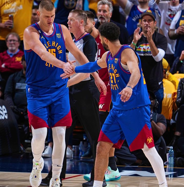 Denver vince gara 1 con un sontuoso&nbsp;Jokic.