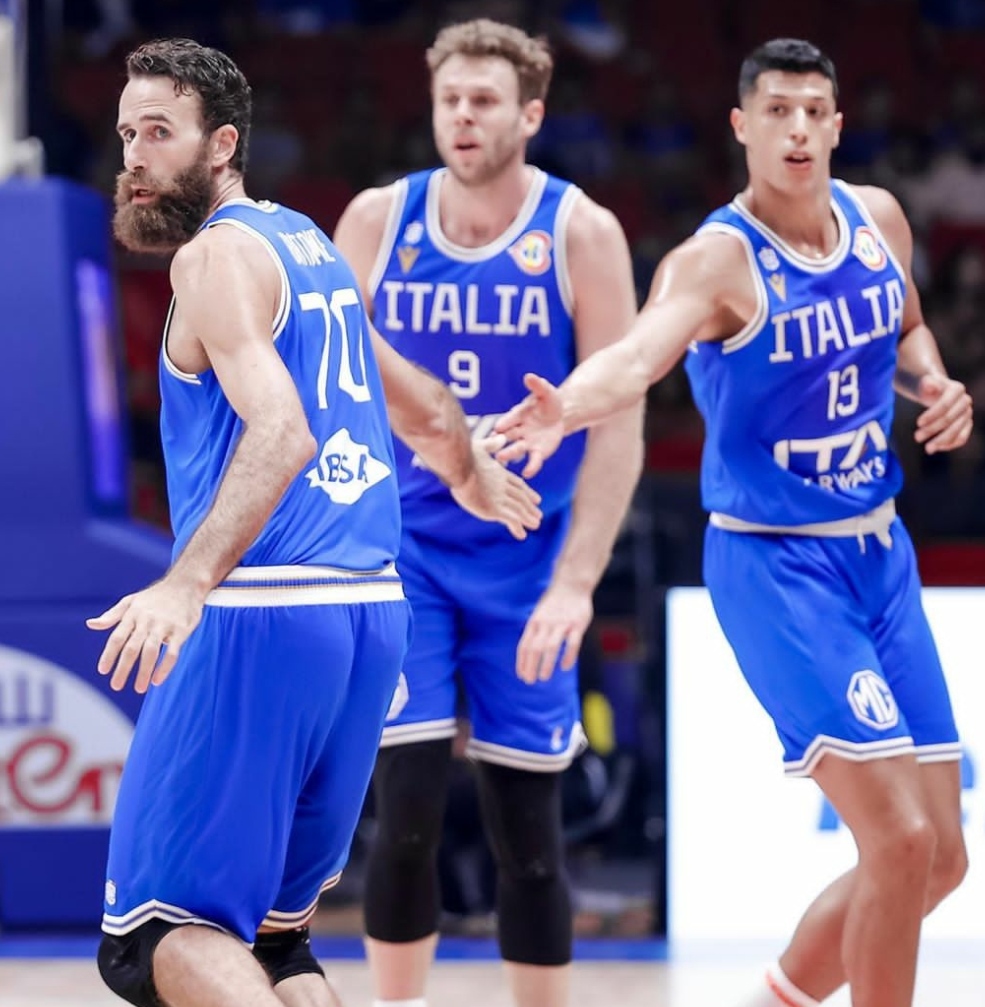 Fiba World Cup 2023 – l’italbasket soffre ma batte l’Angola, tonfo Francia col&nbsp;Canada