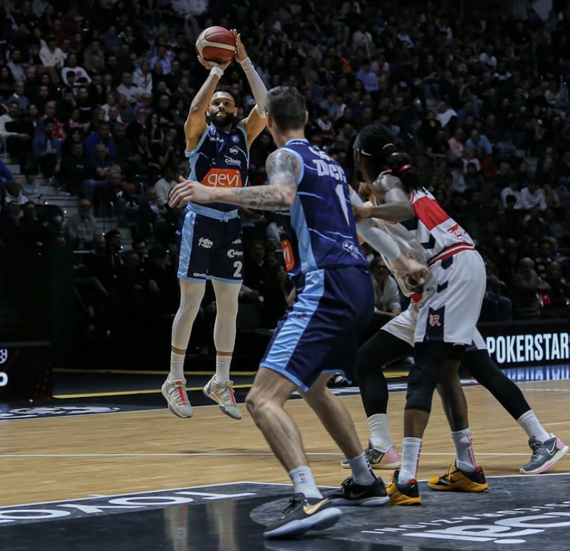 Basket – Coppa Italia: impresa Napoli, dopo 18 anni è&nbsp;finale!
