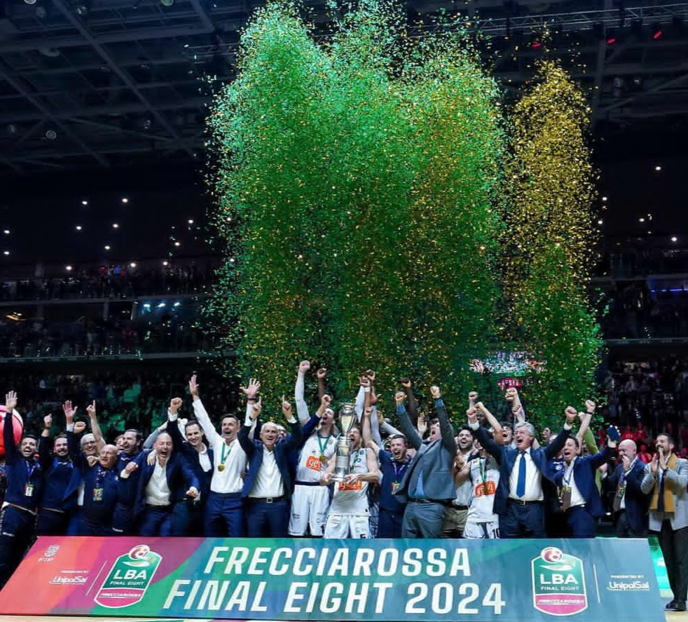 Basket – Coppa Italia: Napoli in paradiso, è coccarda tricolore dopo 18&nbsp;anni!
