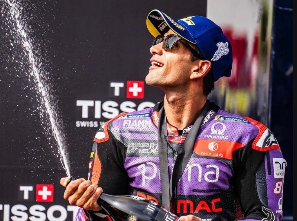 MotoGP – Gran Premio del Portogallo: Martin padrone assoluto, lampo Acosta. Pecco e Marquez&nbsp;out.
