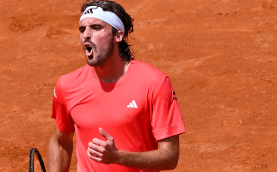 ATP Roma: Tsitsipas batte in scioltezza De Minaur e vola ai&nbsp;quarti.