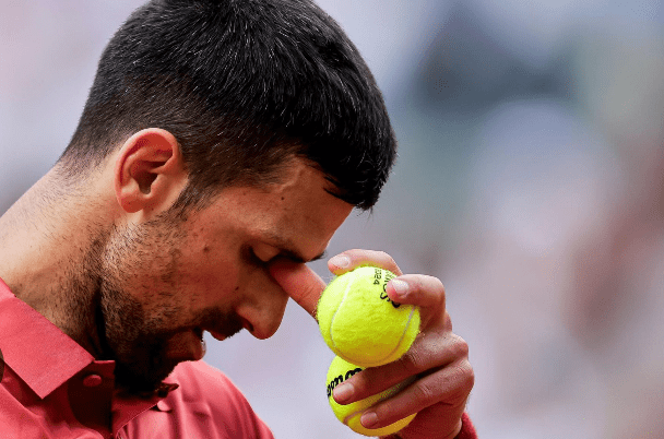 Djokovic salta Wimbledon!