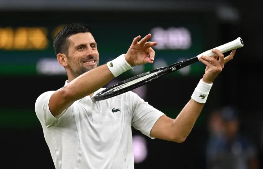 Wimbledon: Djokovic in semifinale, De Minaur si&nbsp;ritira