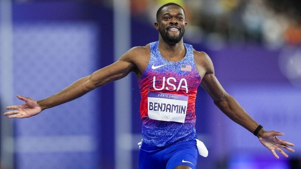 Parigi 2024 – Atletica: Rai Benjamin campione olimpico nei 400&nbsp;ostacoli